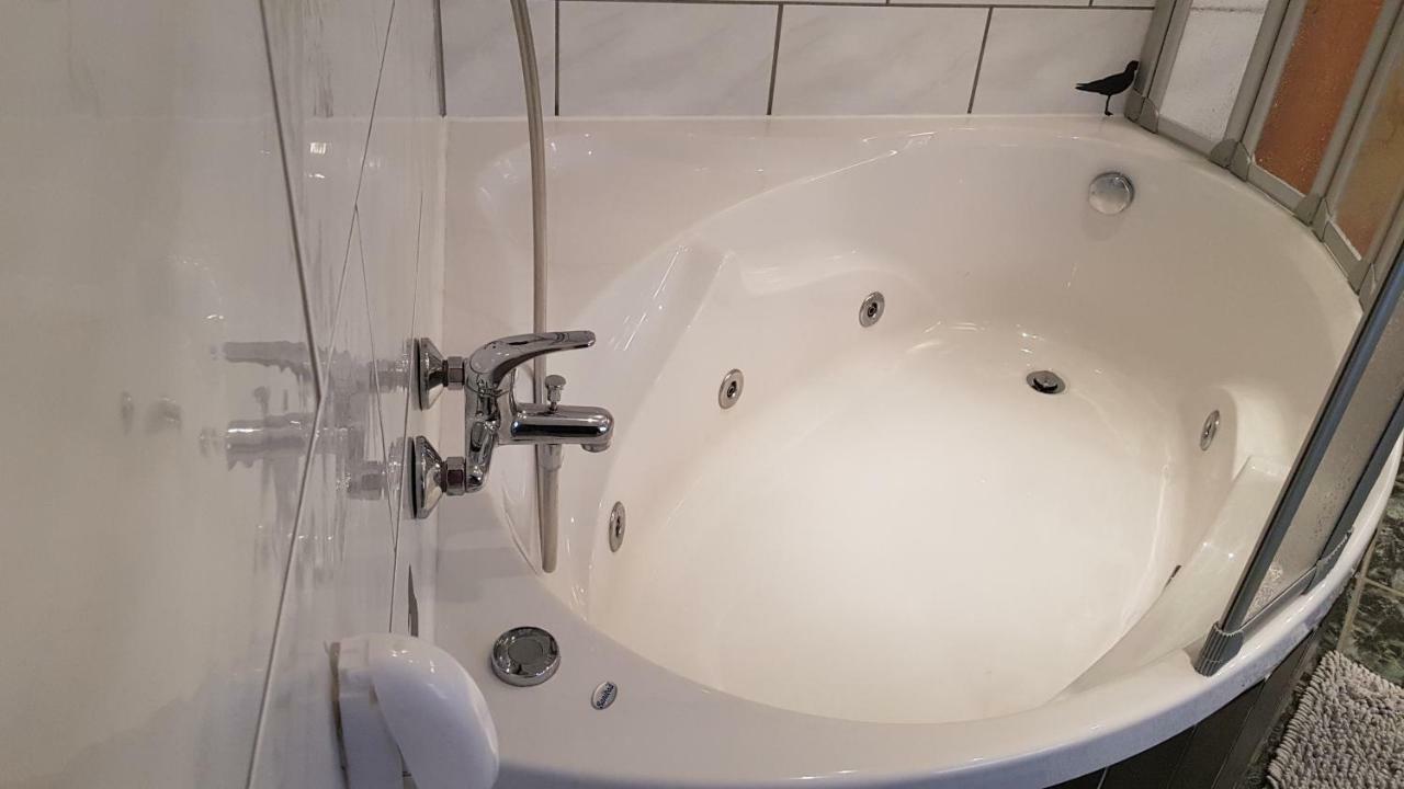 Ferienwohnung-Kormann Schkopau Zewnętrze zdjęcie